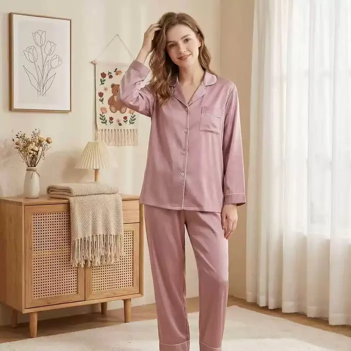 Women satin-style long sleeve pajama set